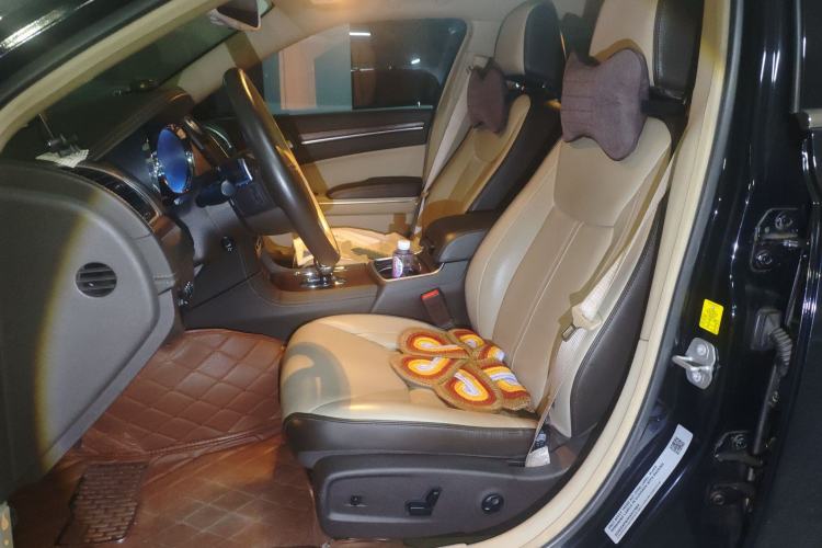 Used Chrysler 300C 2014 3.0L Excellence Edition Left Front Seat