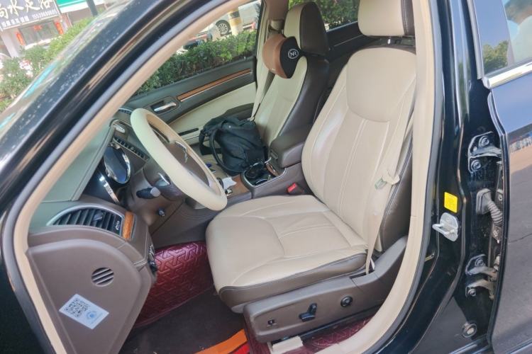 Used Chrysler 300C 2014 3.0L Excellence Edition Left Front Seat