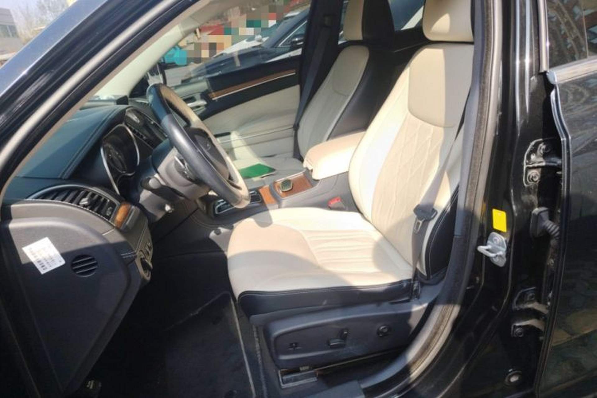 Used Chrysler 300C 2014 3.0L Excellence Edition Left Front Seat