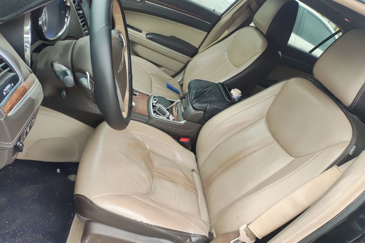 Used Chrysler 300C 2014 3.0L Excellence Edition Left Front Seat