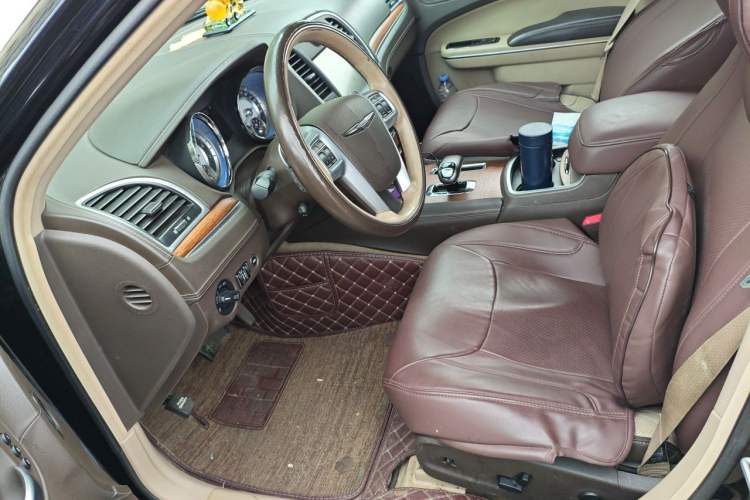 Used Chrysler 300C 2014 3.0L Excellence Edition Left Front Seat