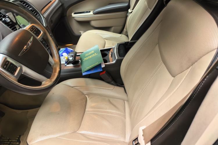 Used Chrysler 300C 2014 3.0L Excellence Edition Left Front Seat