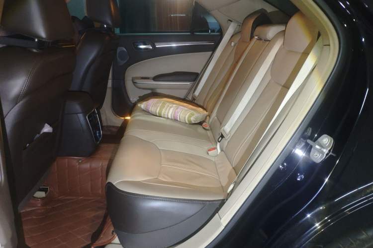 Used Chrysler 300C 2014 3.0L Excellence Edition Left Rear Seat