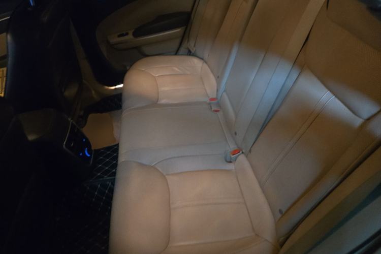 Used Chrysler 300C 2014 3.0L Excellence Edition Left Rear Seat