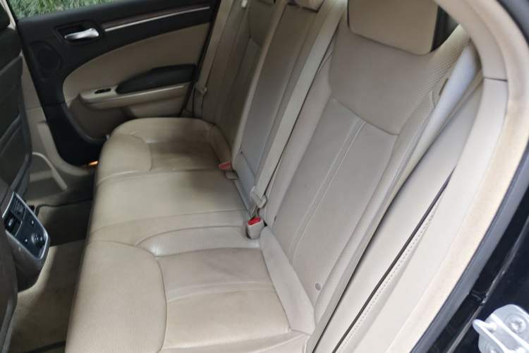 Used Chrysler 300C 2014 3.0L Excellence Edition Left Rear Seat