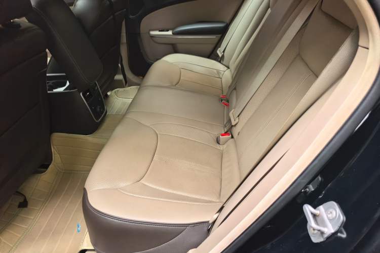 Used Chrysler 300C 2014 3.0L Excellence Edition Left Rear Seat