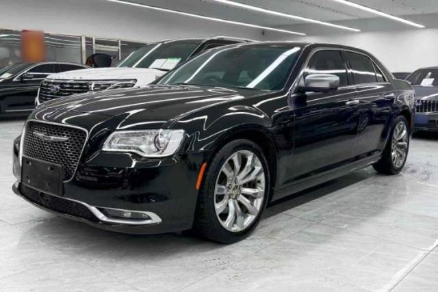 Used Chrysler 300C 2014 3.0L Excellence Edition
