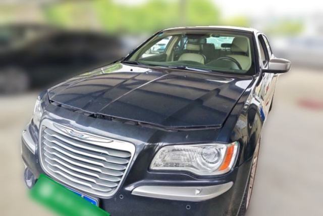 Chrysler 300C 2014 3.0L Excellence Edition d’occasion