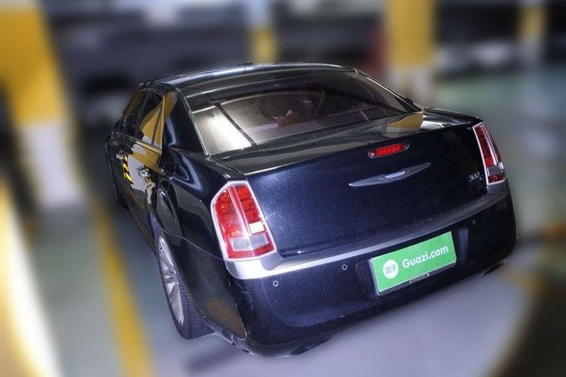 Used Chrysler 300C 2014 3.0L Excellence Edition Rear Left 45 Deg
