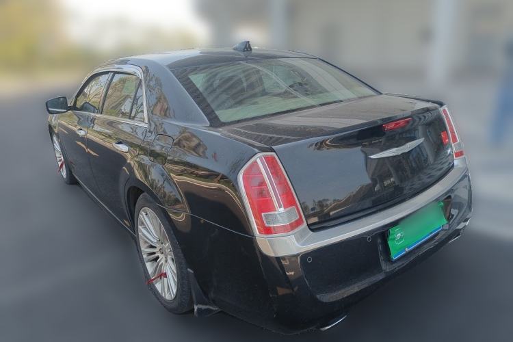 Used Chrysler 300C 2014 3.0L Excellence Edition Rear Left 45 Deg