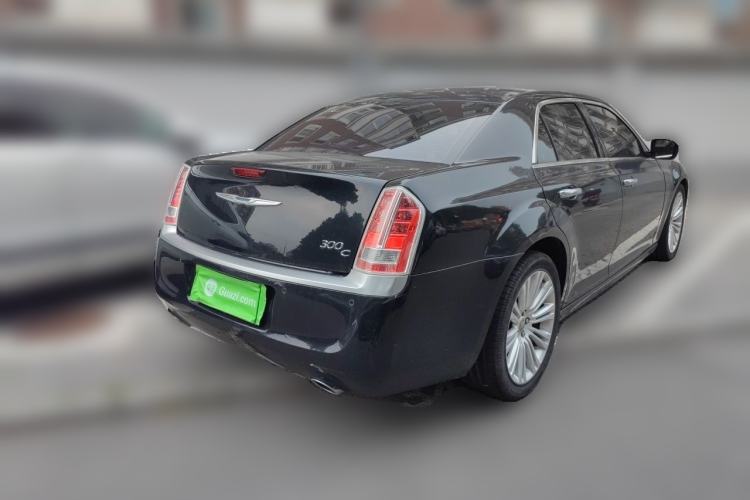 Used Chrysler 300C 2014 3.0L Excellence Edition Rear Right 45 Deg
