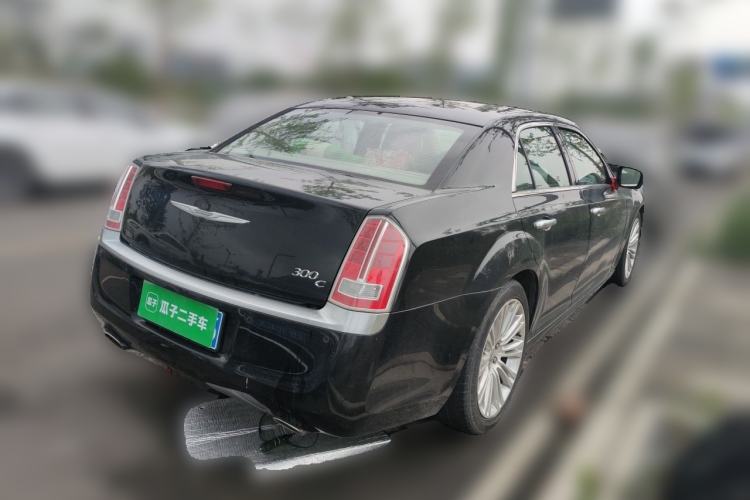 Used Chrysler 300C 2014 3.0L Excellence Edition Rear Right 45 Deg