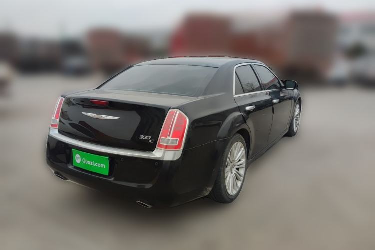 Used Chrysler 300C 2014 3.0L Excellence Edition Rear Right 45 Deg