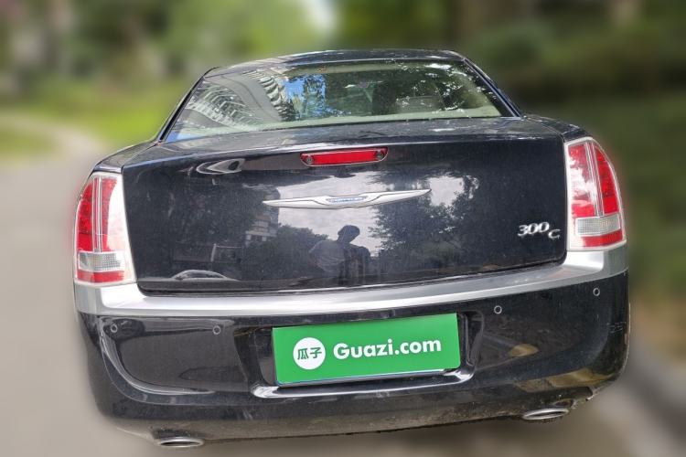 Used Chrysler 300C 2014 3.0L Excellence Edition Rear