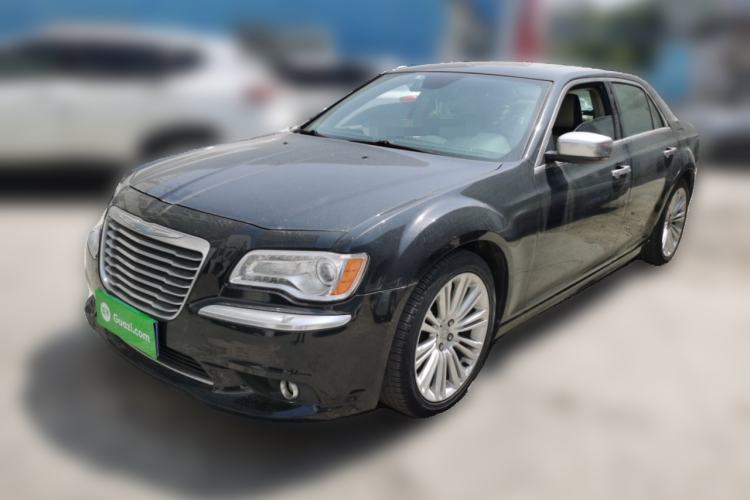 Used Chrysler 300C 2014 3.0L Excellence Edition Guazi used car, China used car export, Used car for sale, Used  cars, Cheapest cars for sale