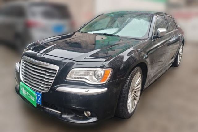 Used Chrysler 300C 2014 3.0L Excellence Edition