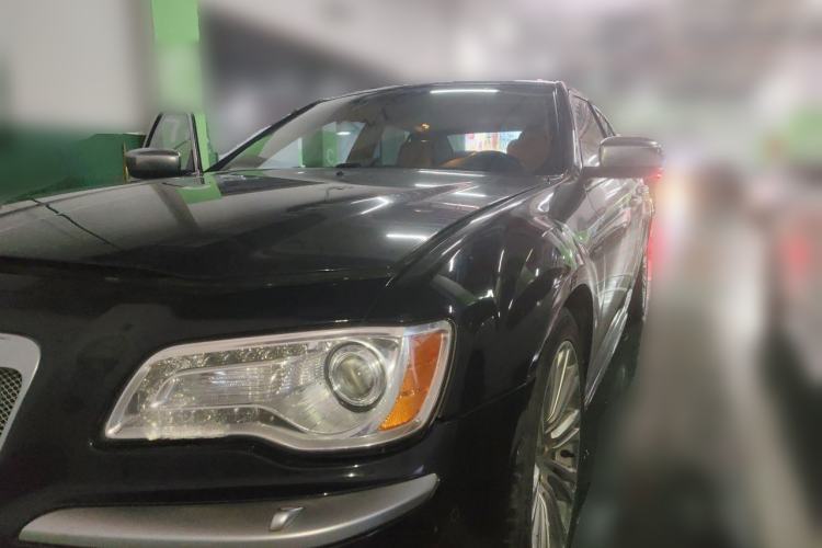 Used Chrysler 300C 2014 3.0L Excellence Edition Guazi used car, China used car export, Used car for sale, Used cars, Cheapest cars for sale