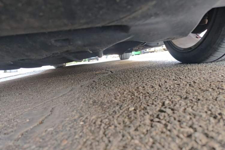 Used Chrysler 300C 2014 3.0L Excellence Edition Chassis Front Left