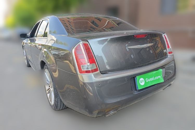 Used Chrysler 300C 2014 3.0L Excellence Edition Rear Left 45 Deg
