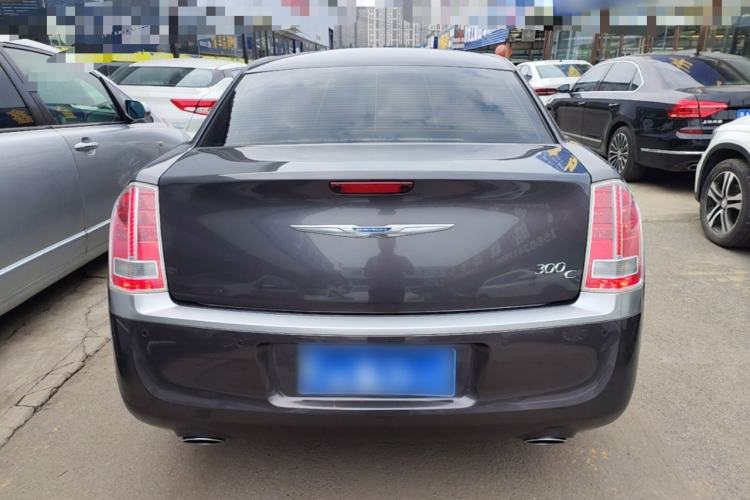 Used Chrysler 300C 2014 3.0L Excellence Edition Rear