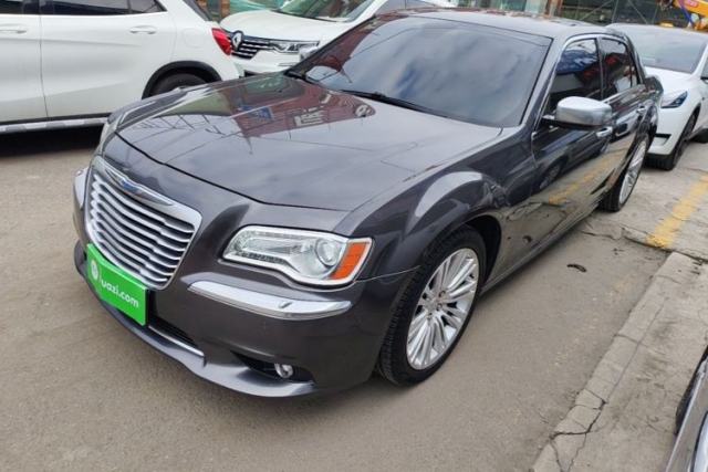 Used Chrysler 300C 2014 3.0L Excellence Edition