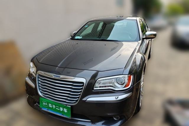 Used Chrysler 300C 2014 3.0L Excellence Edition