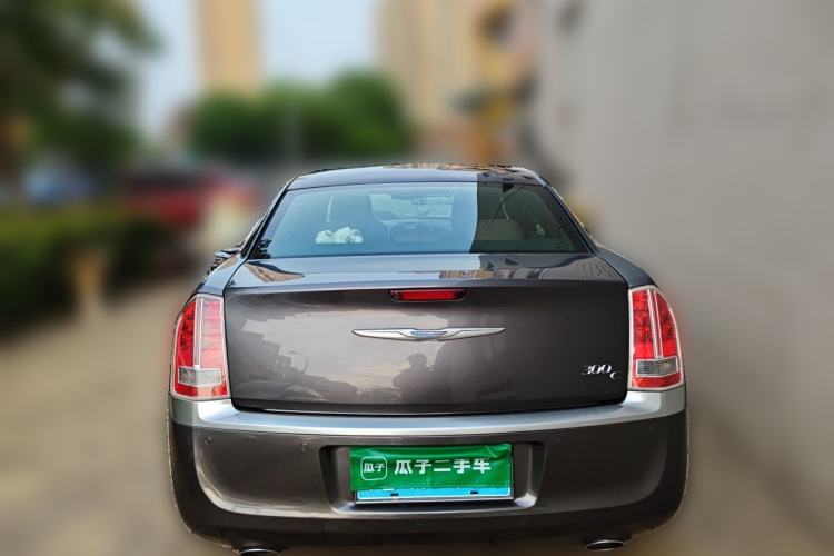 Used Chrysler 300C 2014 3.0L Excellence Edition Rear