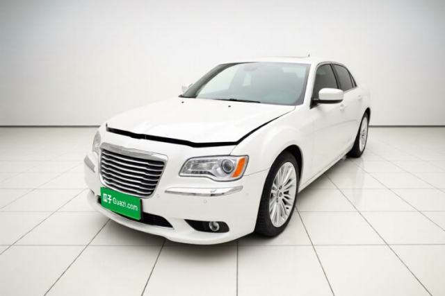 Chrysler 300C 2014 3.0L Excellence Edition usata