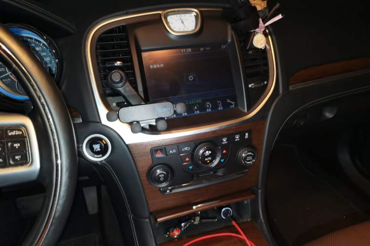 Used Chrysler 300C 2014 3.0L Excellence Edition Audio And AC Panel