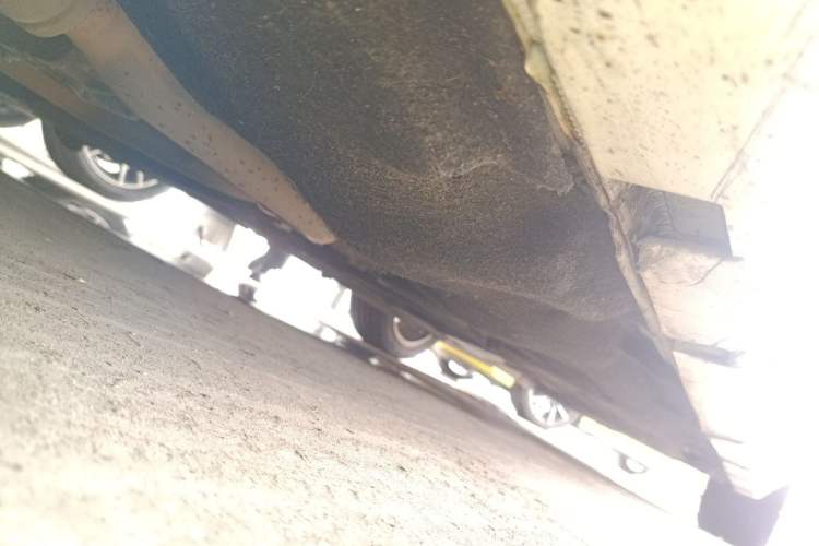 Used Chrysler 300C 2014 3.0L Excellence Edition Chassis Front Left