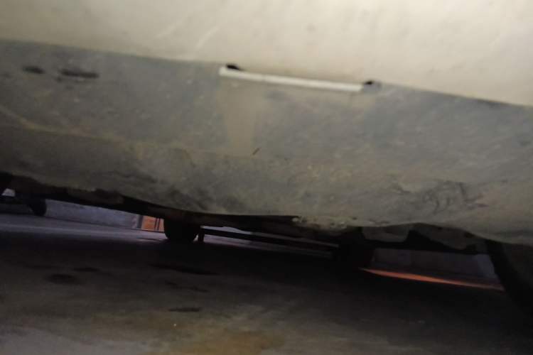 Used Chrysler 300C 2014 3.0L Excellence Edition Chassis Front