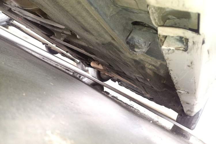 Used Chrysler 300C 2014 3.0L Excellence Edition Chassis Rear Right