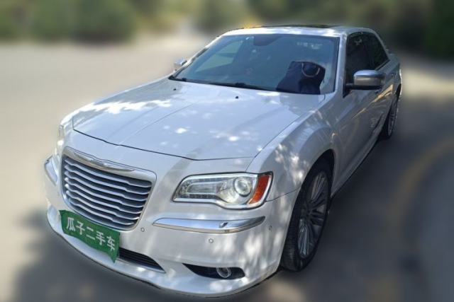 Used Chrysler 300C 2014 3.0L Excellence Edition
