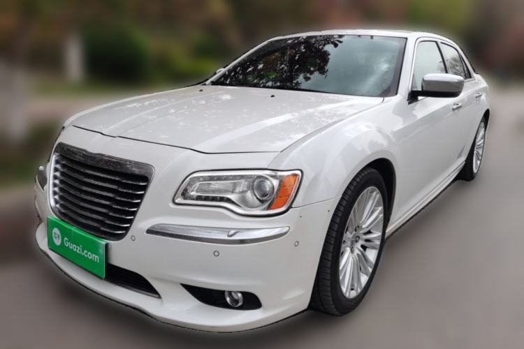Used Chrysler 300C 2014 3.0L Excellence Edition Guazi used car, China used car export, Used car for sale, Used  cars, Cheapest cars for sale