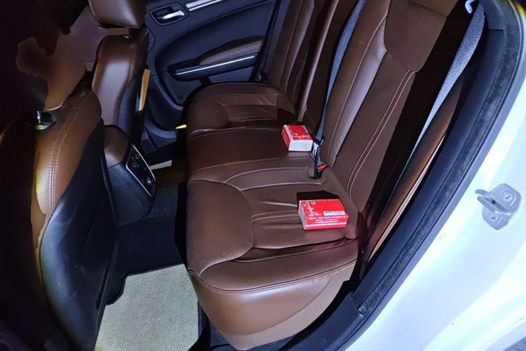 Used Chrysler 300C 2014 3.0L Excellence Edition Left Rear Seat