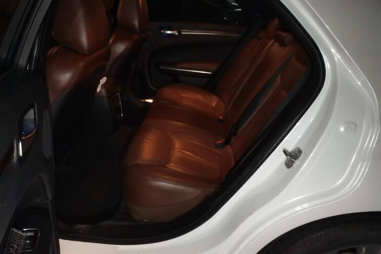 Used Chrysler 300C 2014 3.0L Excellence Edition Left Rear Seat