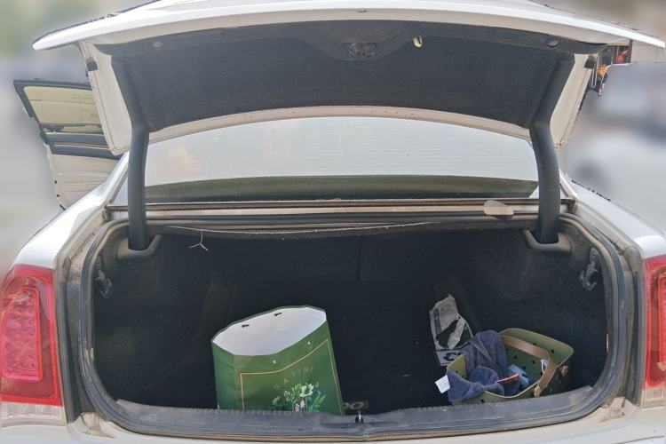Used Chrysler 300C 2014 3.0L Excellence Edition Trunk