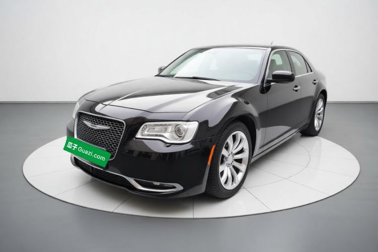 Used Chrysler 300C 2016 3.0L Supreme Edition Guazi used car, China used car export, Used car for sale, Used Chrysler cars, Cheapest cars for sale