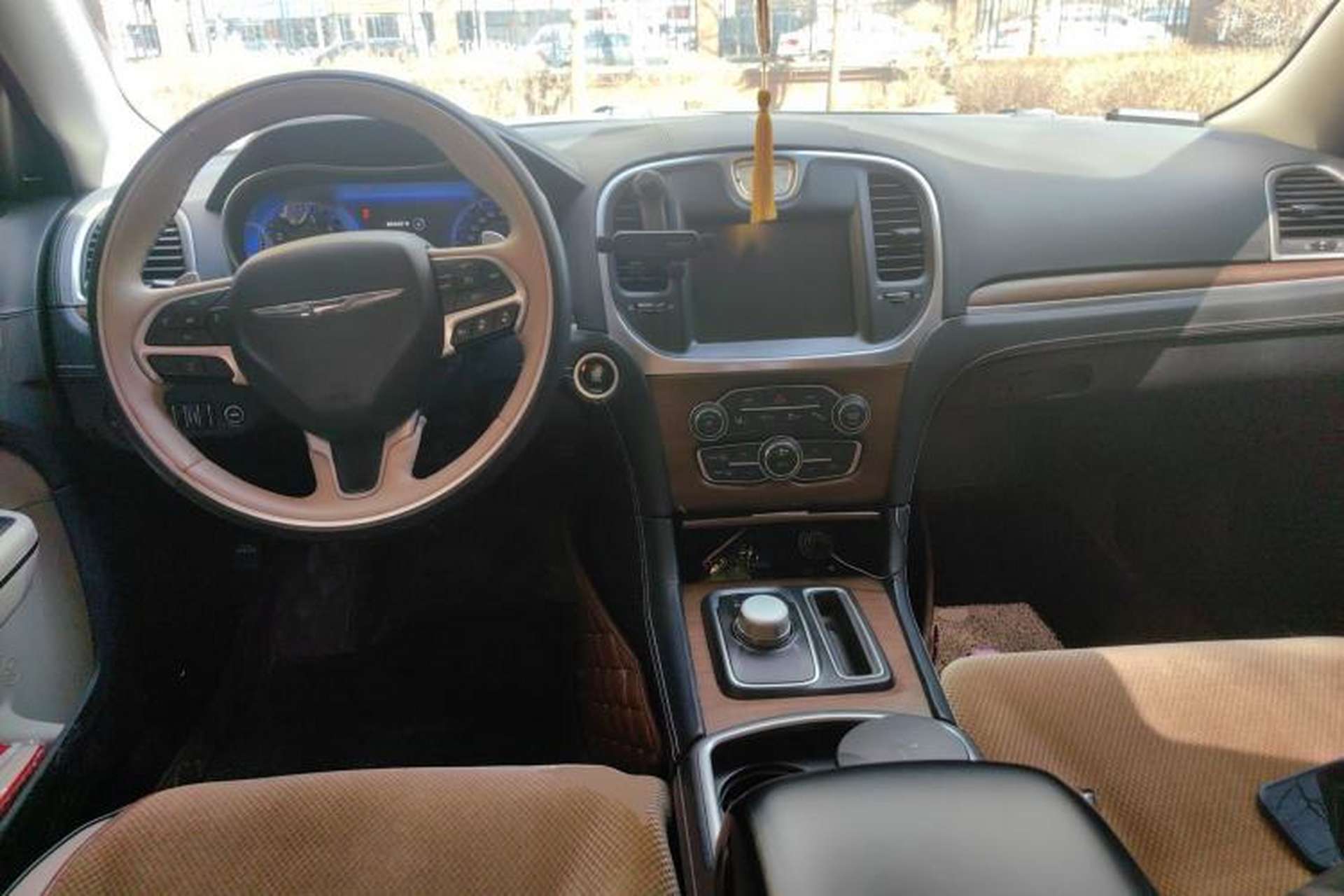 Used Chrysler 300C 2016 3.0L Supreme Edition Center Console