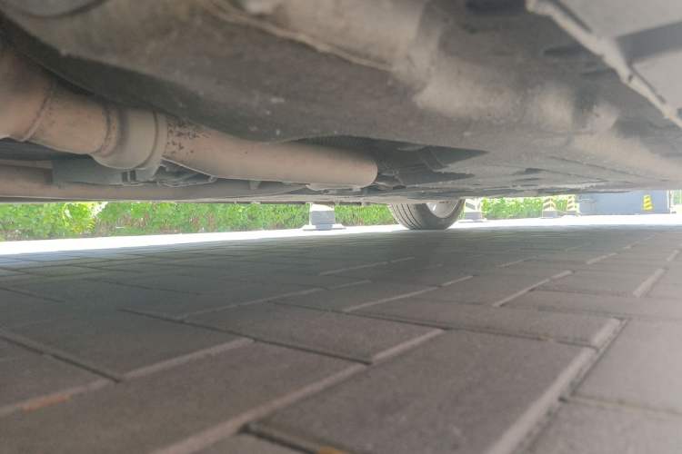 Used Chrysler 300C 2016 3.0L Supreme Edition Chassis Front Left