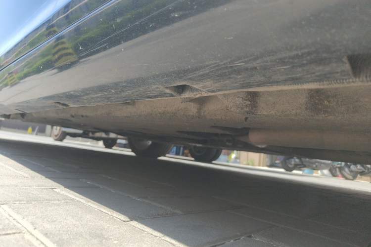Used Chrysler 300C 2016 3.0L Supreme Edition Chassis Front Right