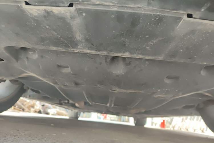 Used Chrysler 300C 2016 3.0L Supreme Edition Chassis Front