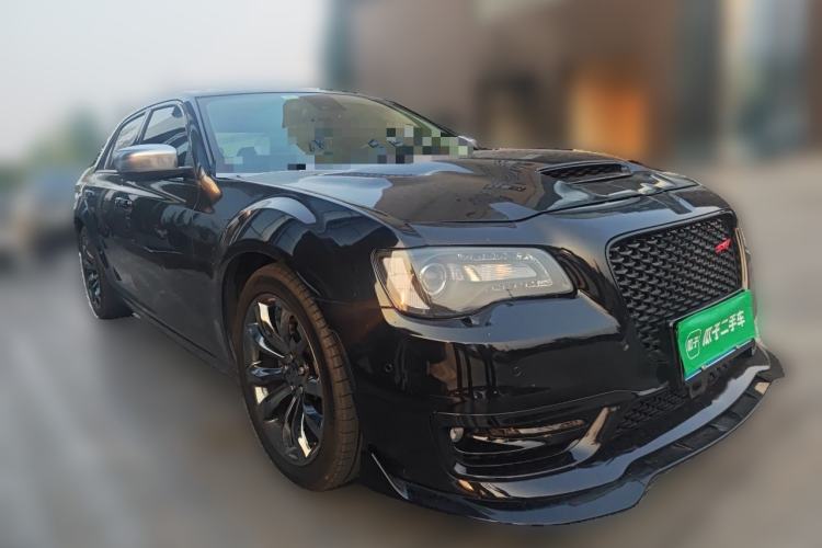 Used Chrysler 300C 2016 3.0L Supreme Edition Front Right 45 Deg