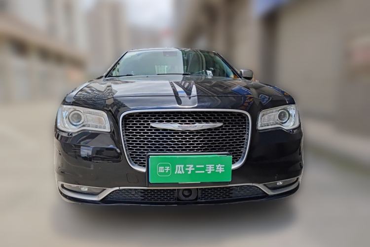 Used Chrysler 300C 2016 3.0L Supreme Edition Front