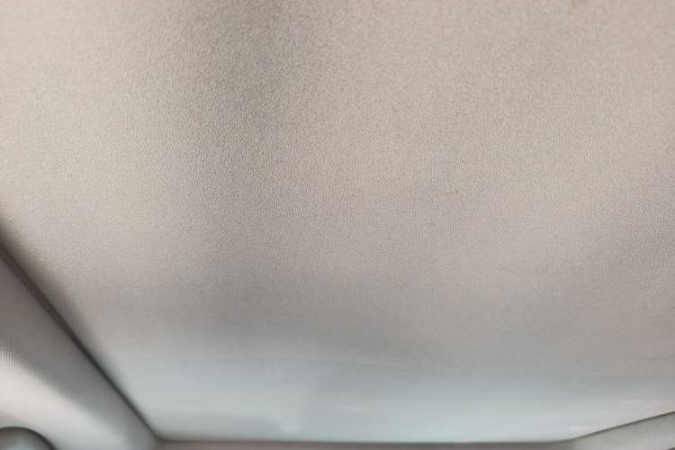 Used Chrysler 300C 2016 3.0L Supreme Edition Headliner
