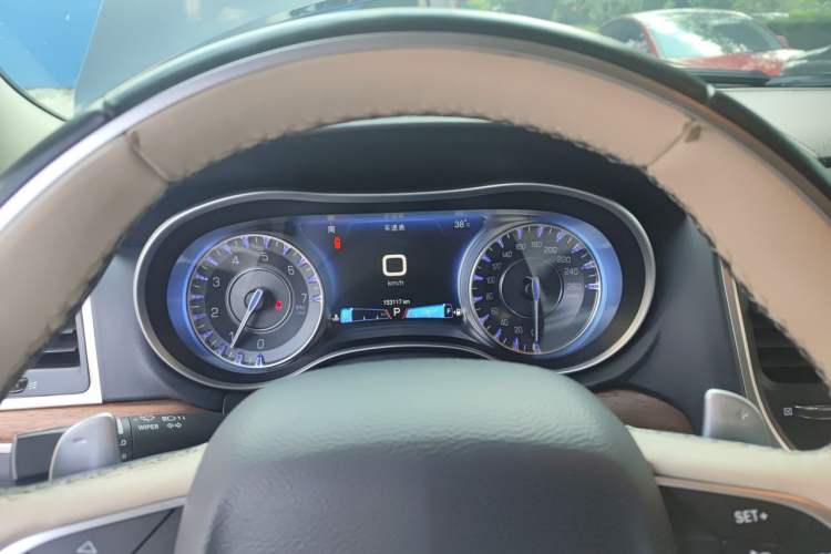 Used Chrysler 300C 2016 3.0L Supreme Edition Instrument Cluster