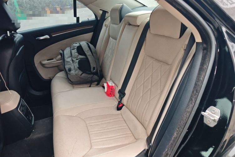 Used Chrysler 300C 2016 3.0L Supreme Edition Left Rear Seat