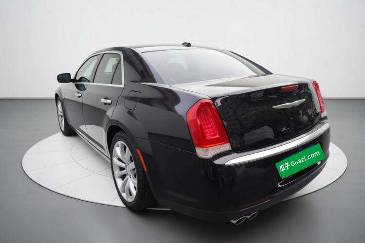 Used Chrysler 300C 2016 3.0L Supreme Edition Rear Left 45 Deg