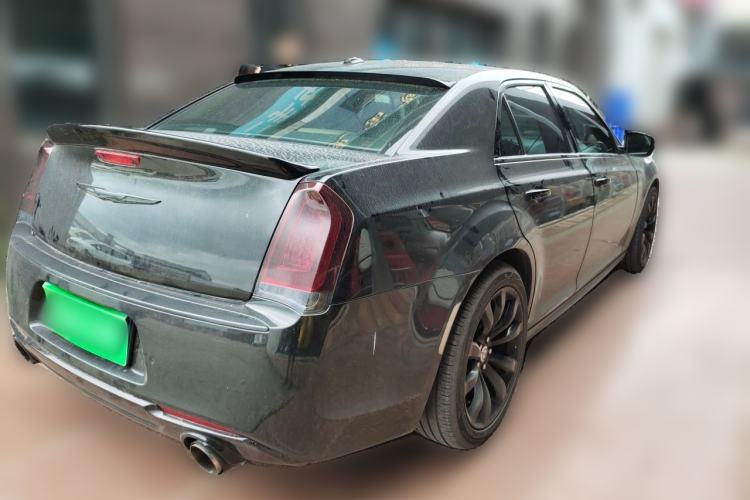 Used Chrysler 300C 2016 3.0L Supreme Edition Rear Right 45 Deg