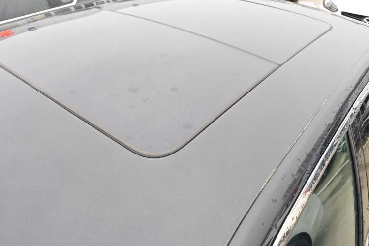 Used Chrysler 300C 2016 3.0L Supreme Edition Roof